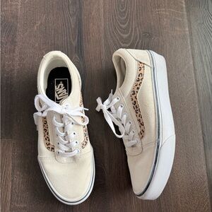Vans leopard print
